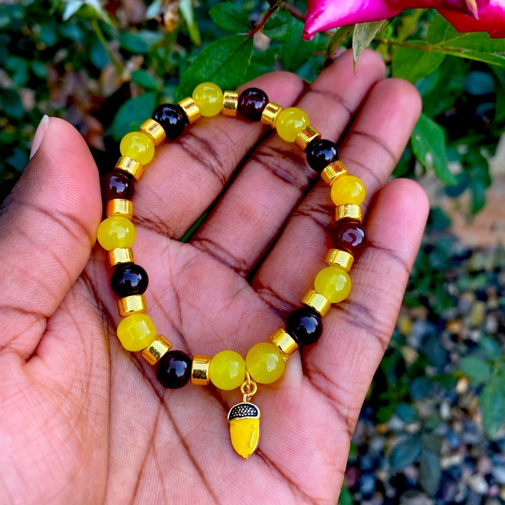 Yellow Acorn Fall Bracelet ￼